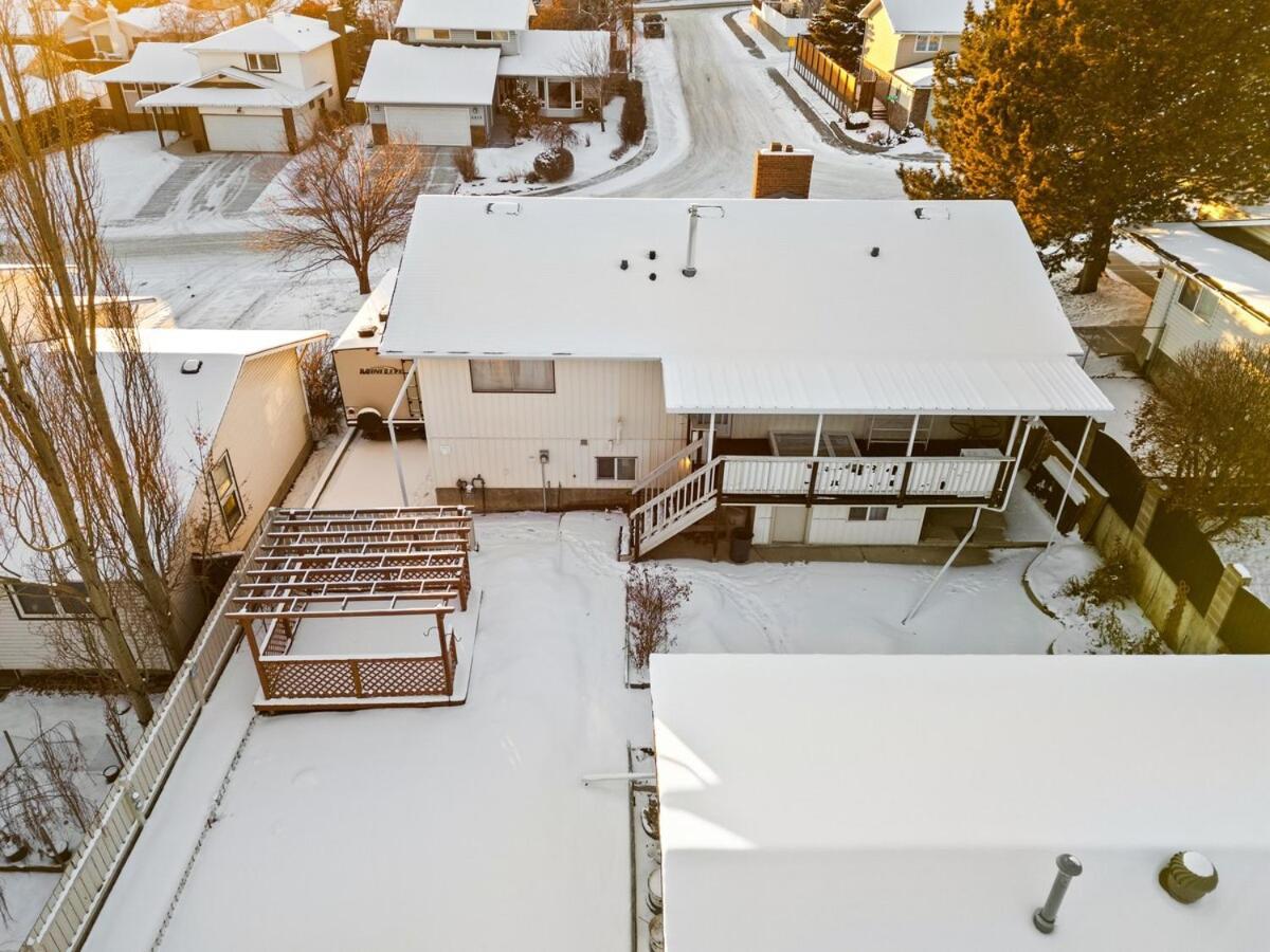 Apartment Silver Springs Family Retreat Calgary